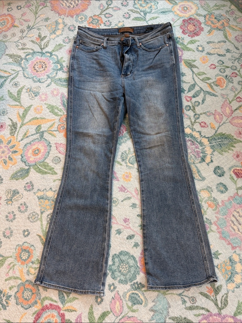 Judy Blue Vintage-Inspired Blue boot cut Jeans 13